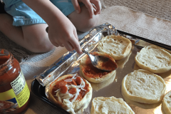 Can’t learn about Italy without pizza. 